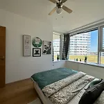 2 In 1 Building 公寓 布拉迪斯拉发