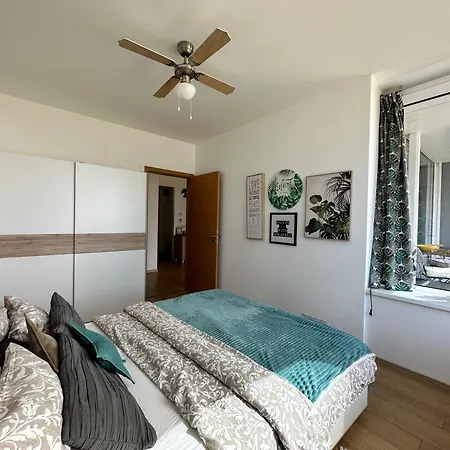 2 In 1 Building * Bratysława