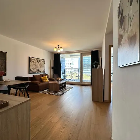 Apartament 2 In 1 Building *