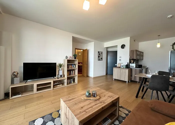 2 In 1 Building 아파트