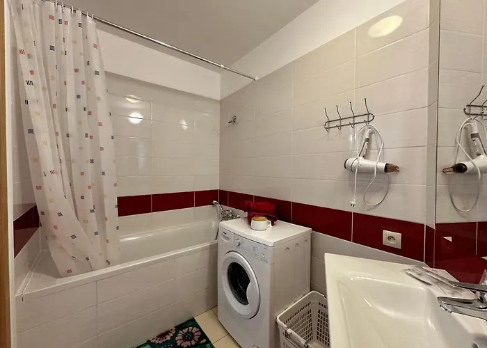 2 In 1 Building * 브라티슬라바